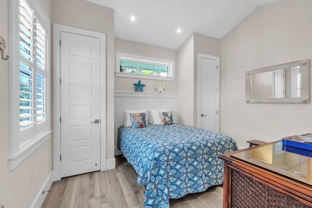 Jersey Girl - Image 7