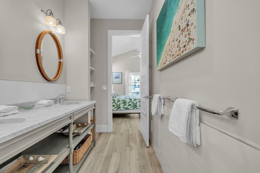 Jersey Girl - Image 25