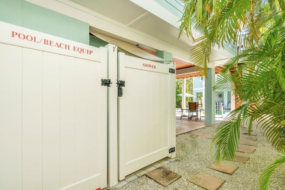 Jersey Girl - Image 43