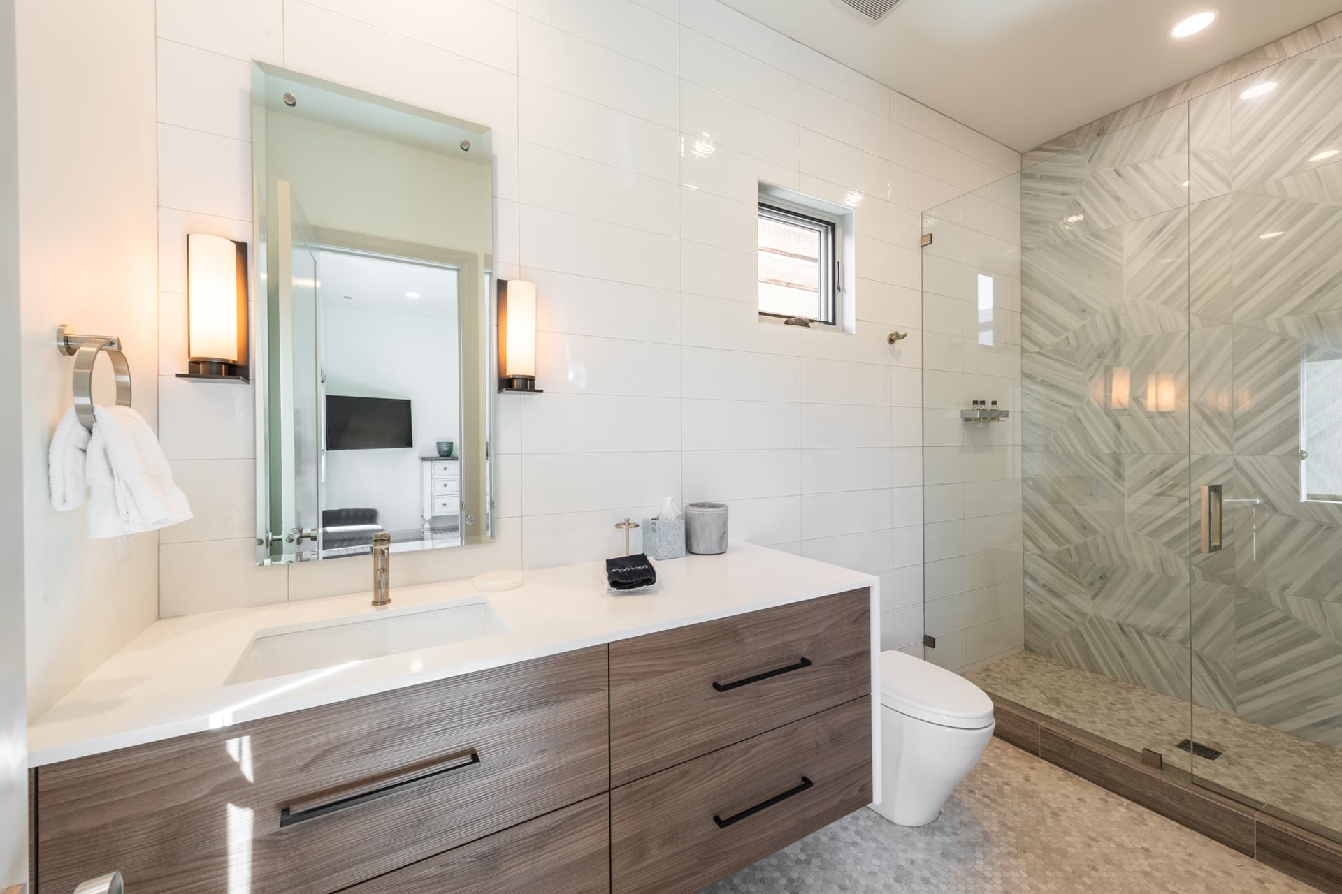 Juniper Residences #801 - Image 23