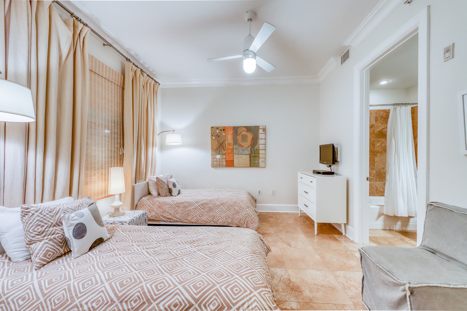 Sanctuary by the Sea 2122 Home - Image 6