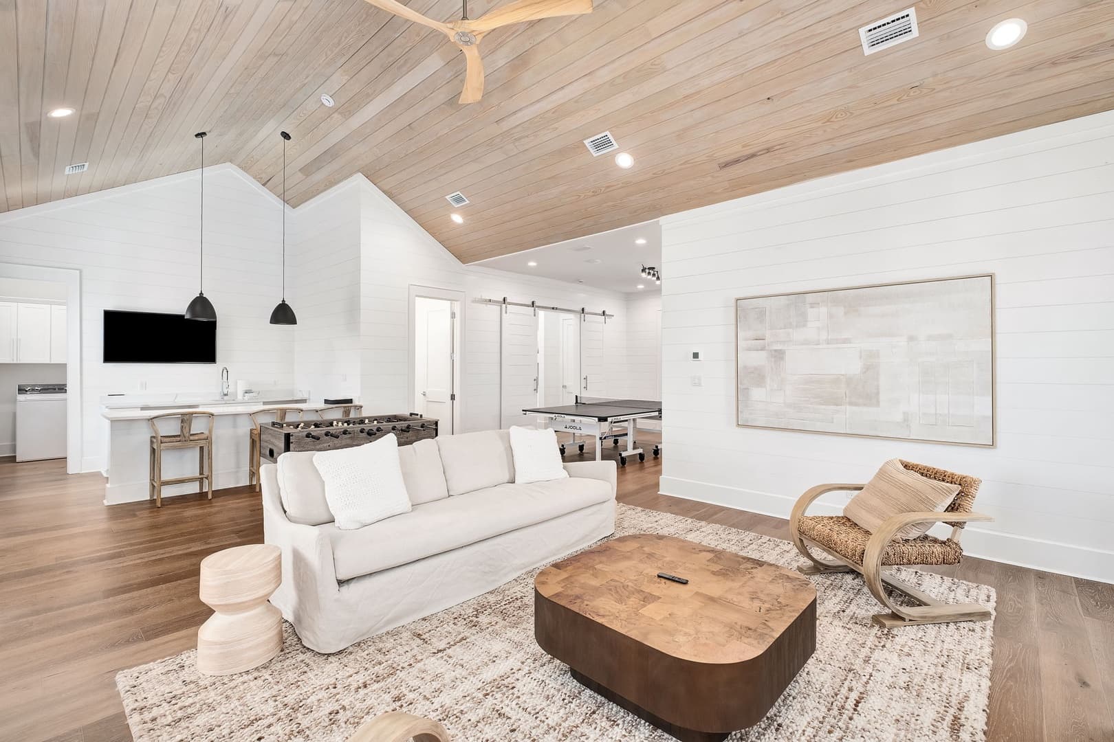 Oz by The Sea - Image 14