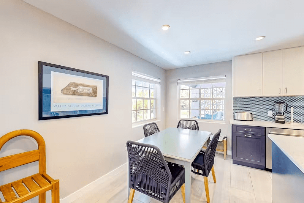 Purple Pelican Cottage - Image 5