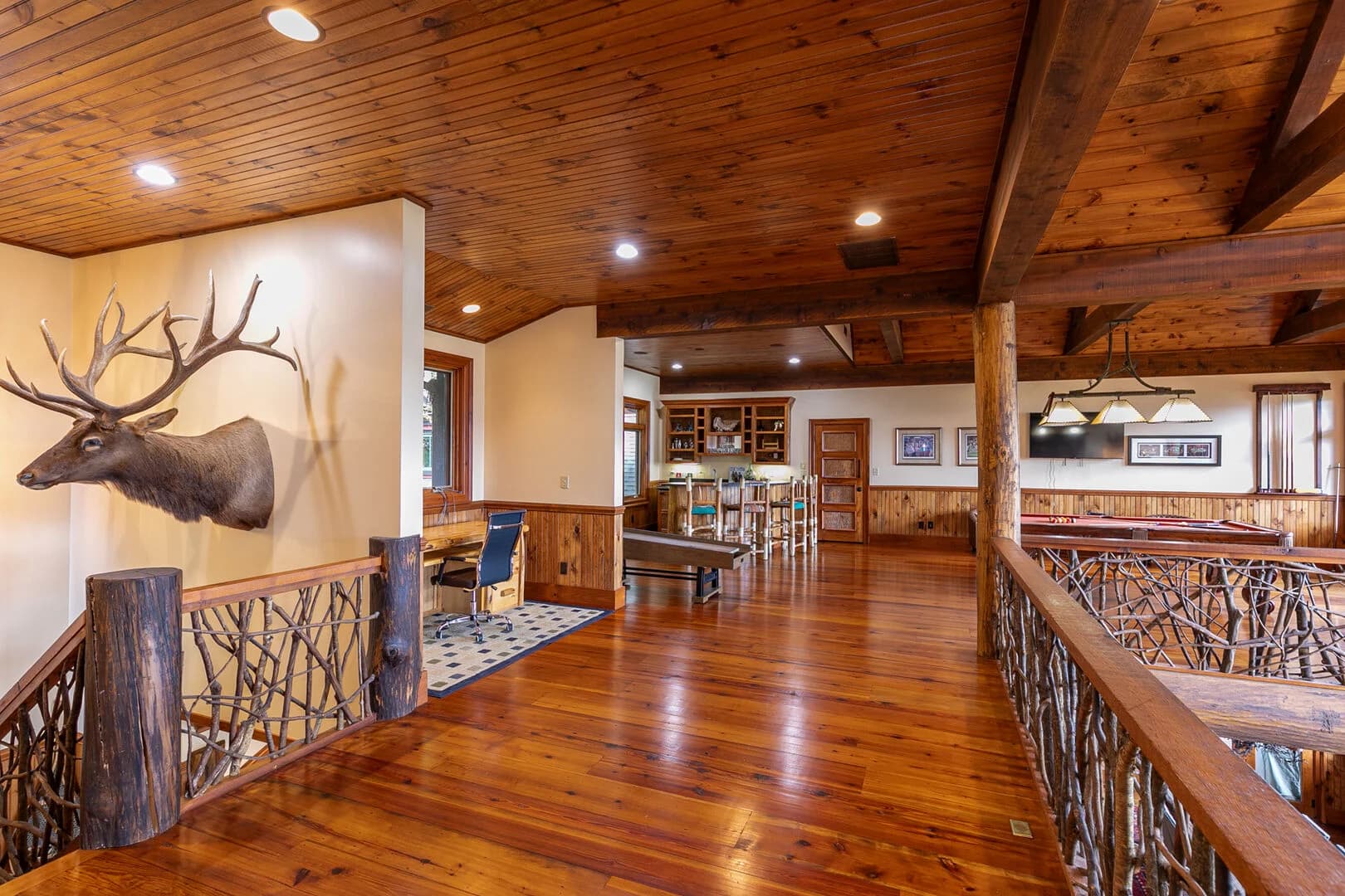 Overlook Estate in The Farm - Image 34