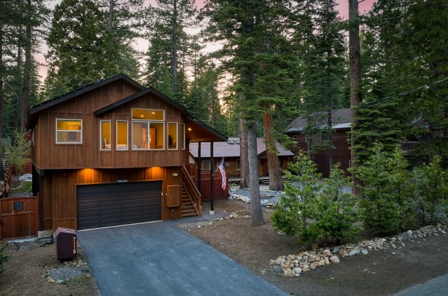 Washoe Chalet - Image 36