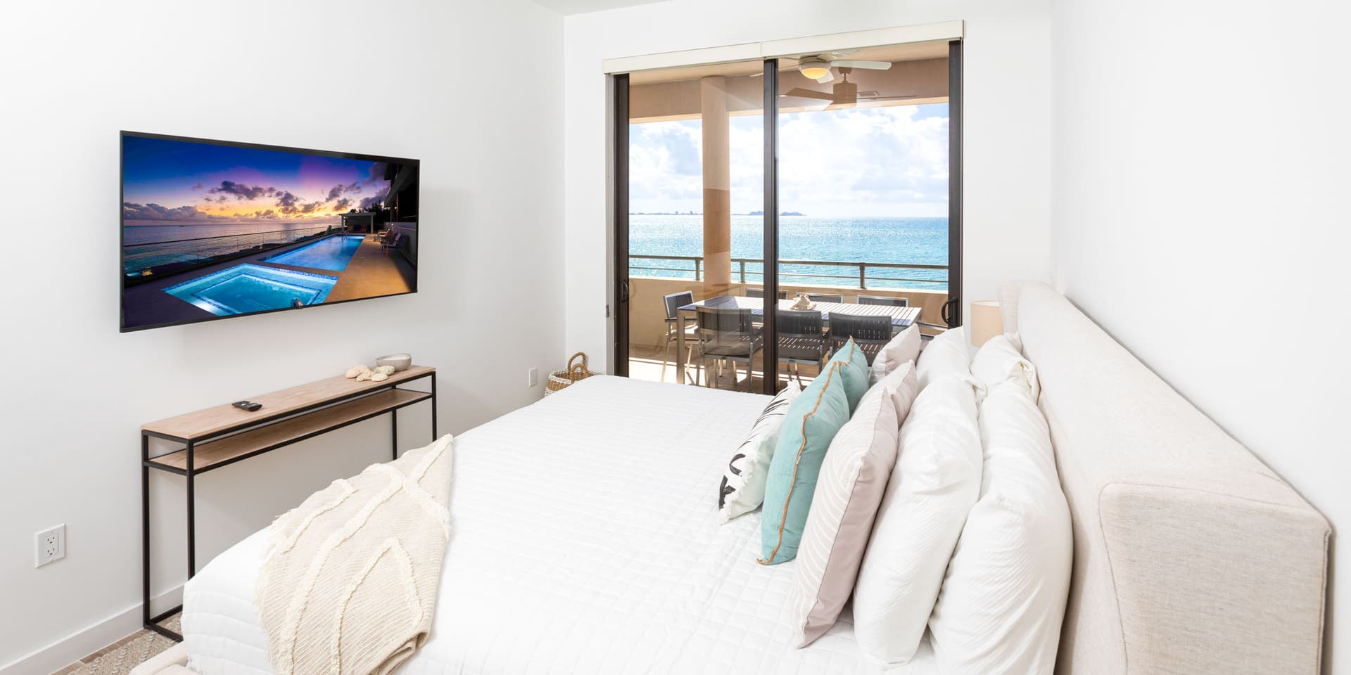 Ocean's Whisper Retreat - Image 2