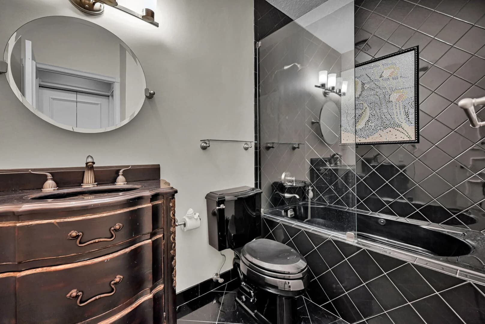 Oceanfront Estate - Image 23