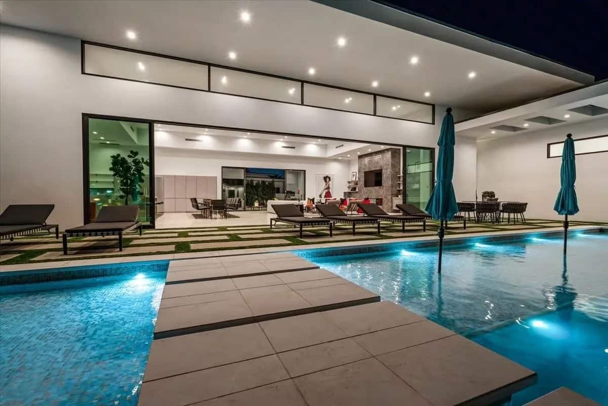 Bravo Villa #10 - Image 83