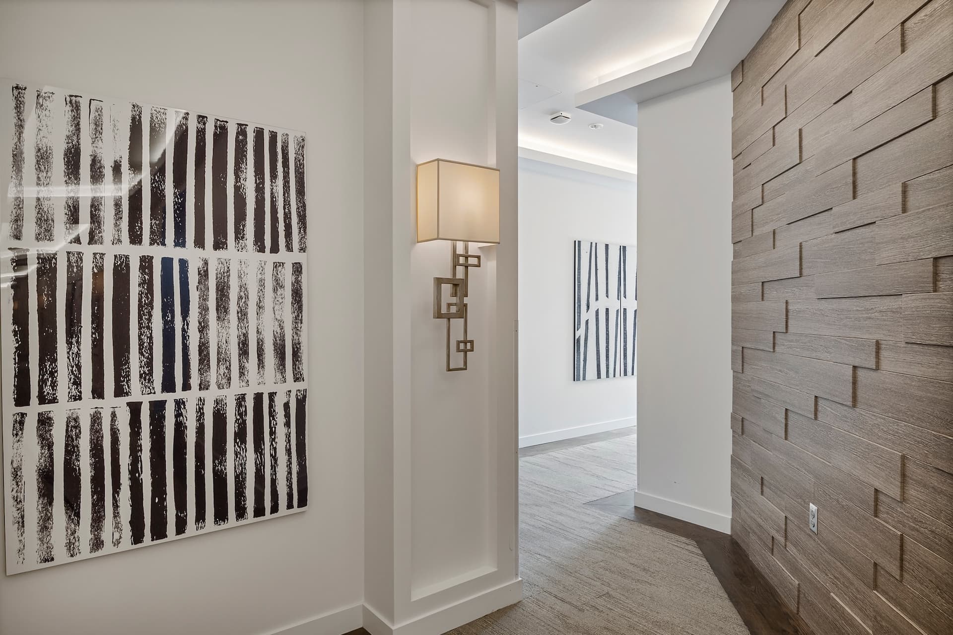 Mountain Luxe Retreat on Main - Image 8