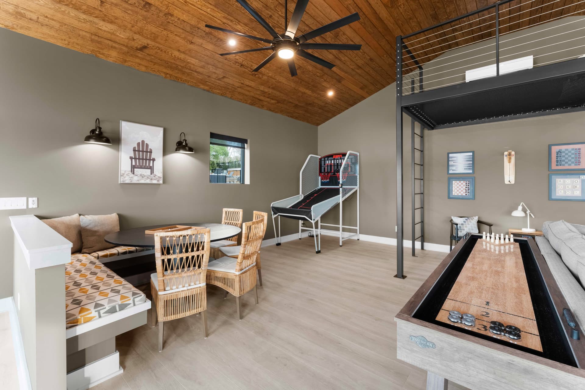 Keenan Beach - Image 7