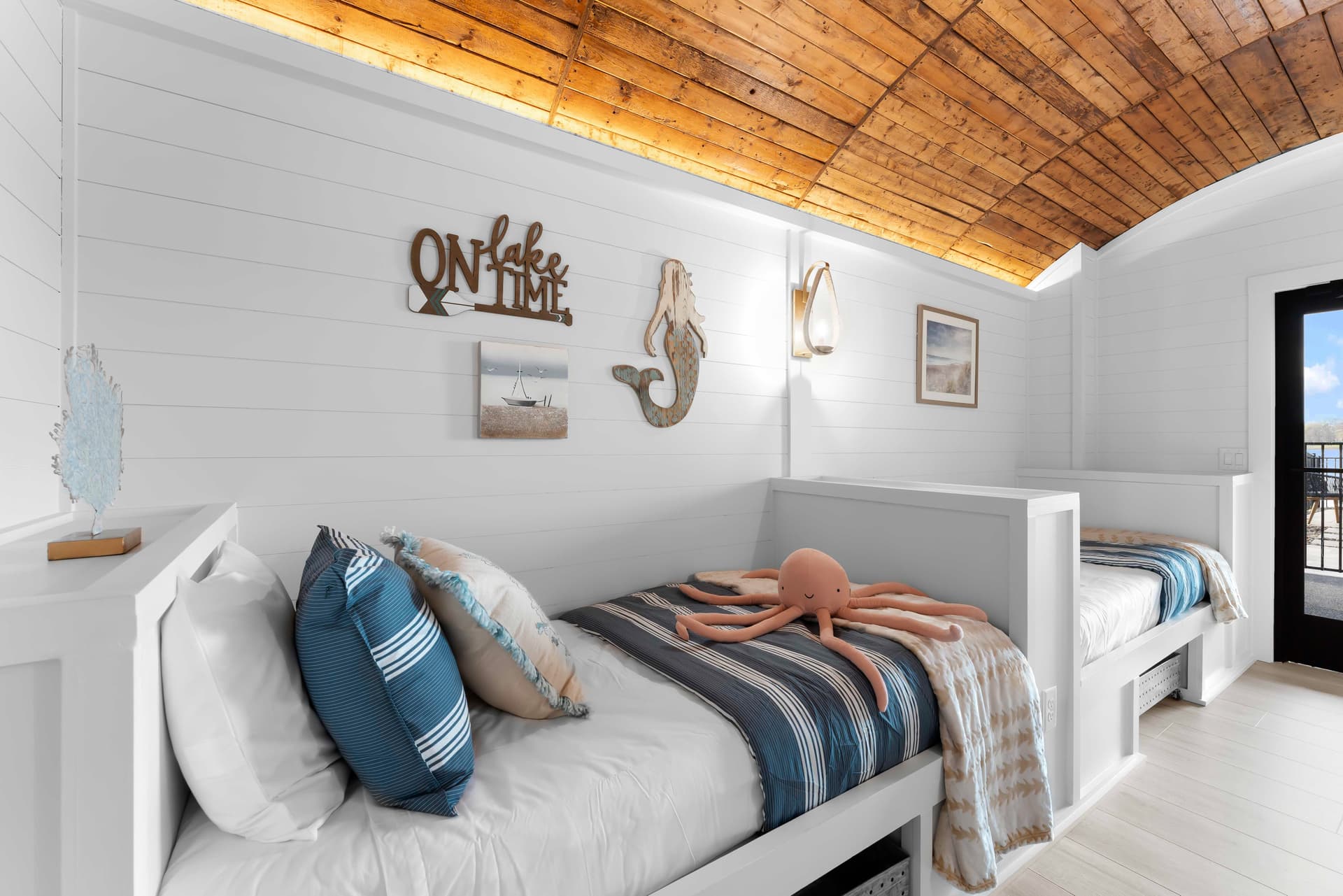 Keenan Beach - Image 40