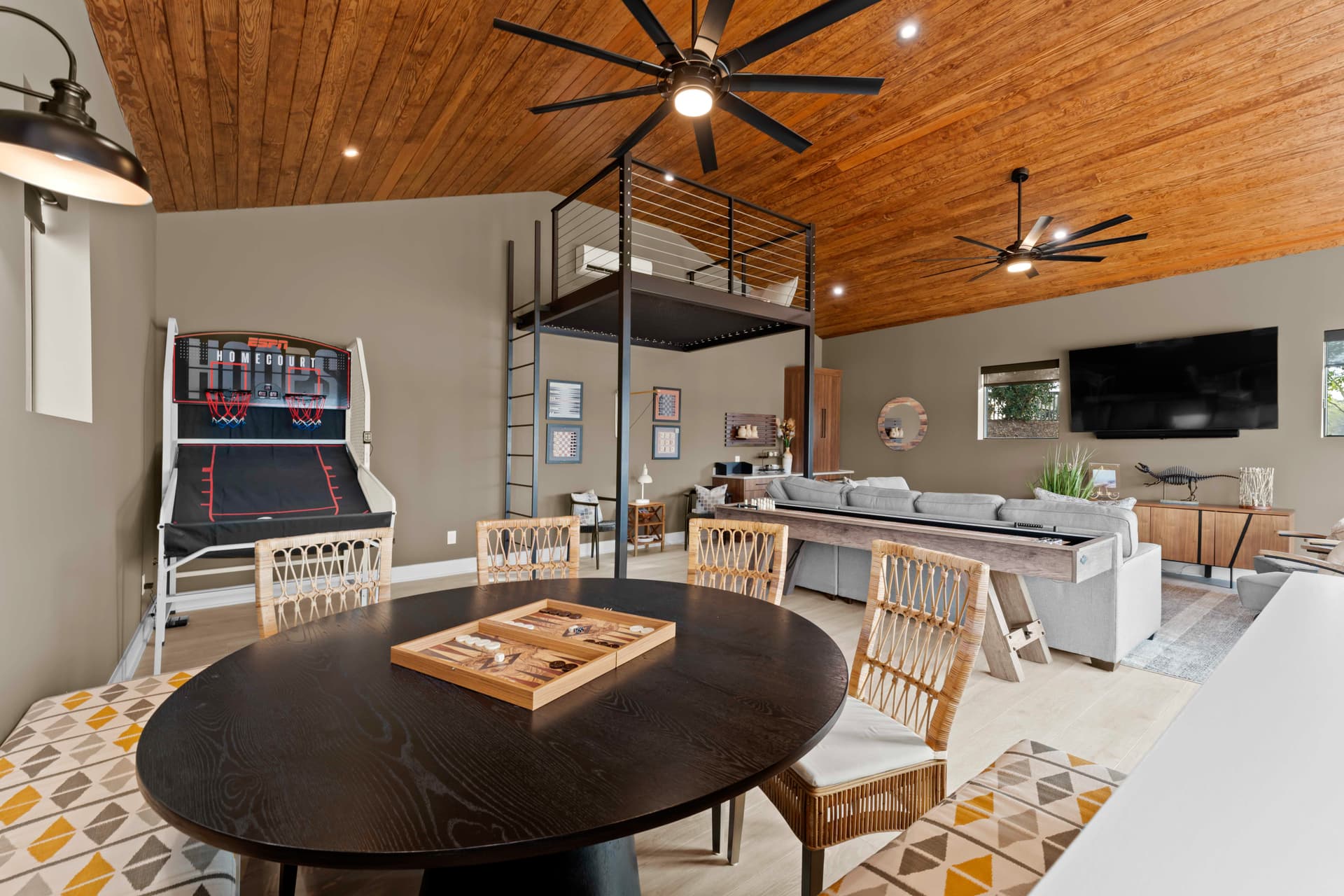 Keenan Beach - Image 55