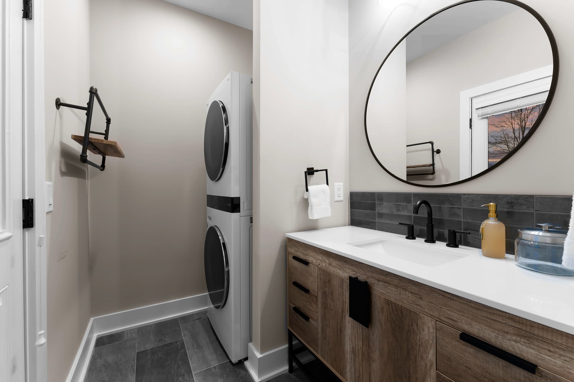 Keenan Beach - Image 60