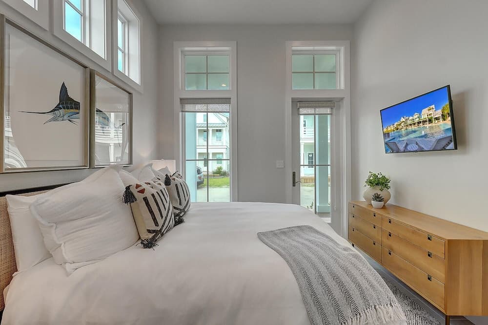 Keepin' It Reel #234 - Image 22