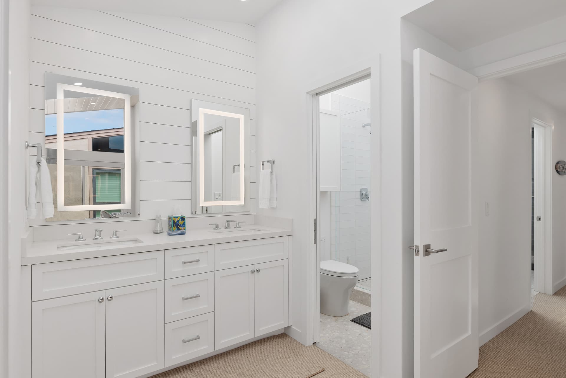 King of the Beach - Image 19