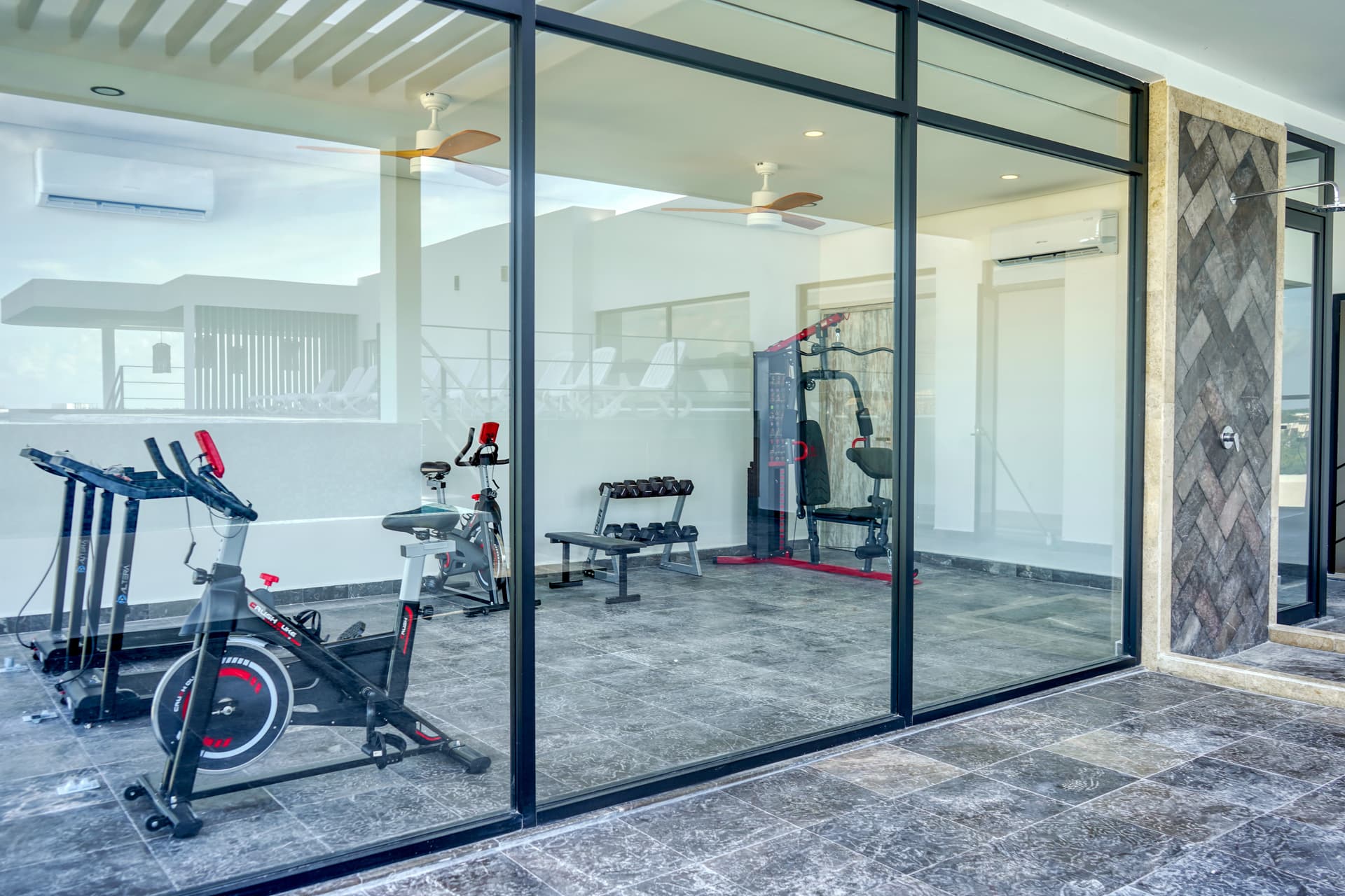 Katia Condos - Image 17