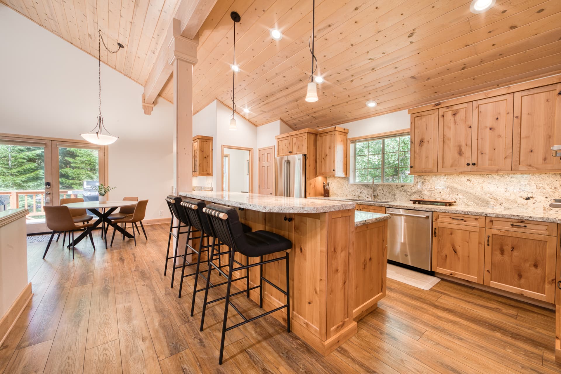 Knotty and Nice - Image 5