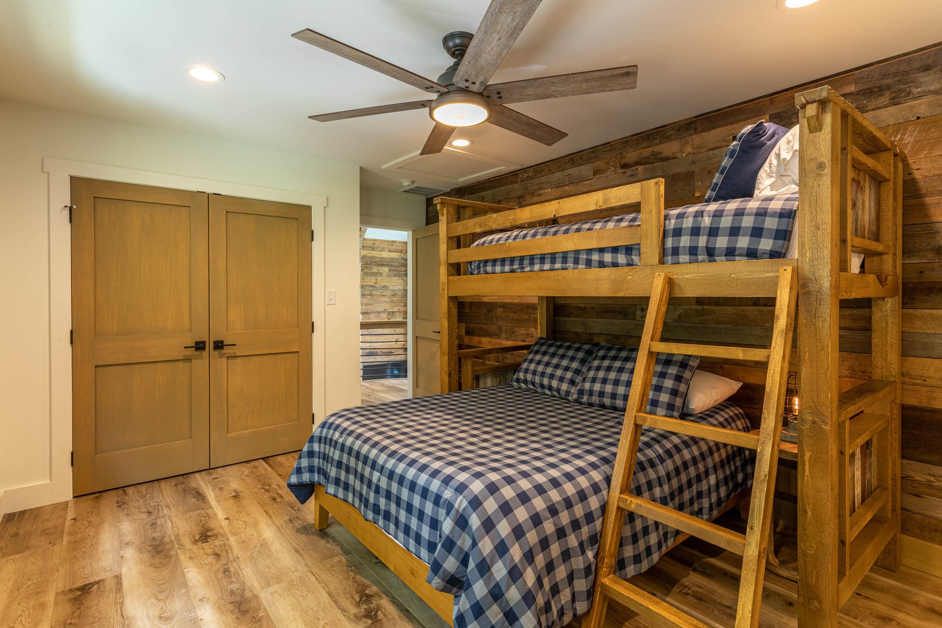 Knotty by Nature at Eagles Nest - Image 26