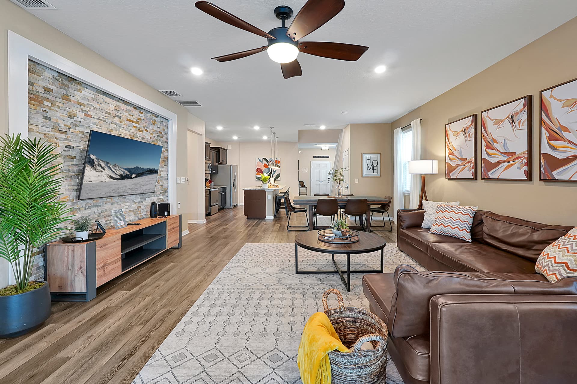 Aloha Windsor Dreams