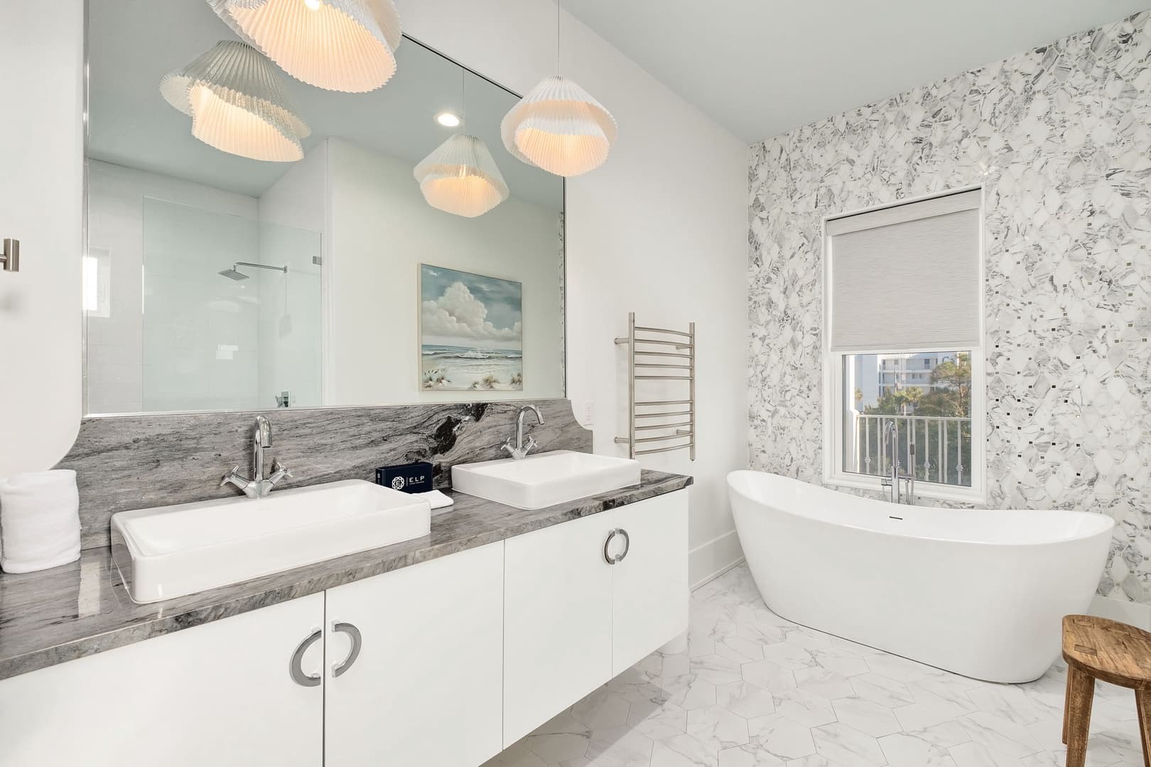 Coastal Dream Manor - Image 54