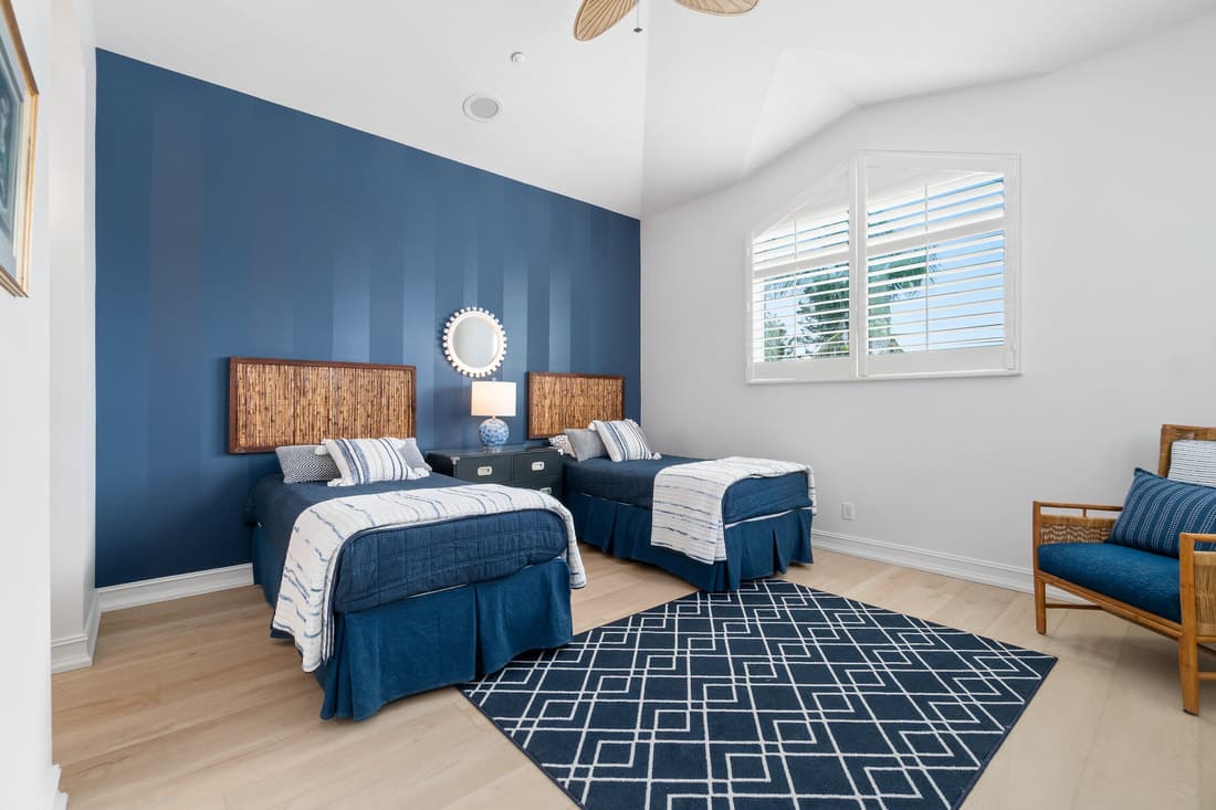 South Beach - Image 17