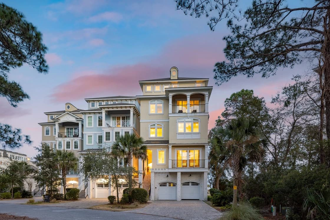 Bradley Circle #20 - Image 62