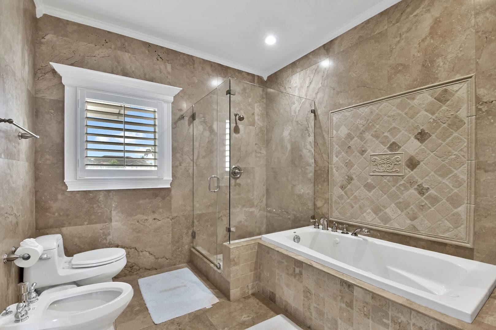 Boone Estate - Image 12