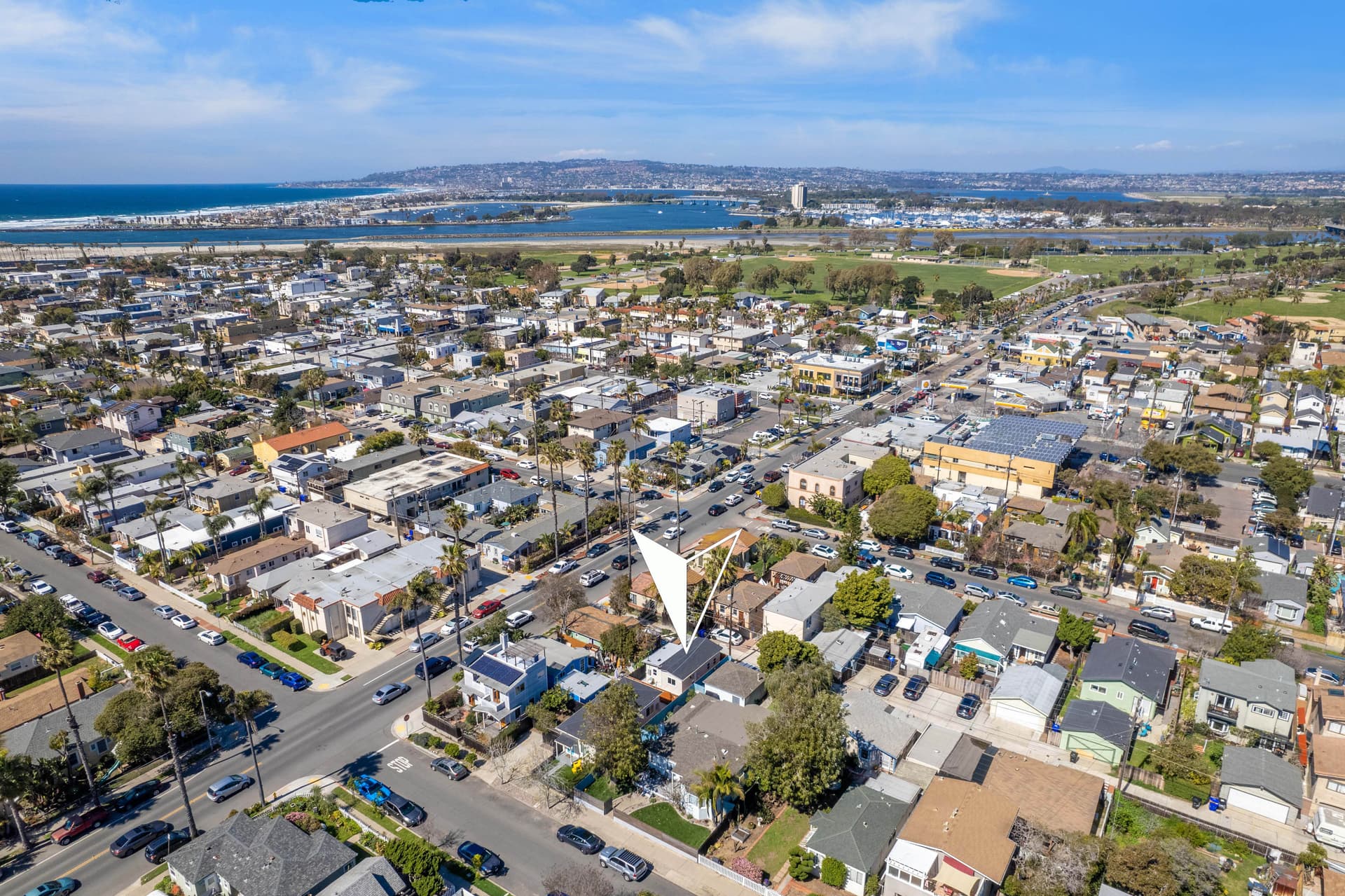 OB Bungalow Villa - Image 2