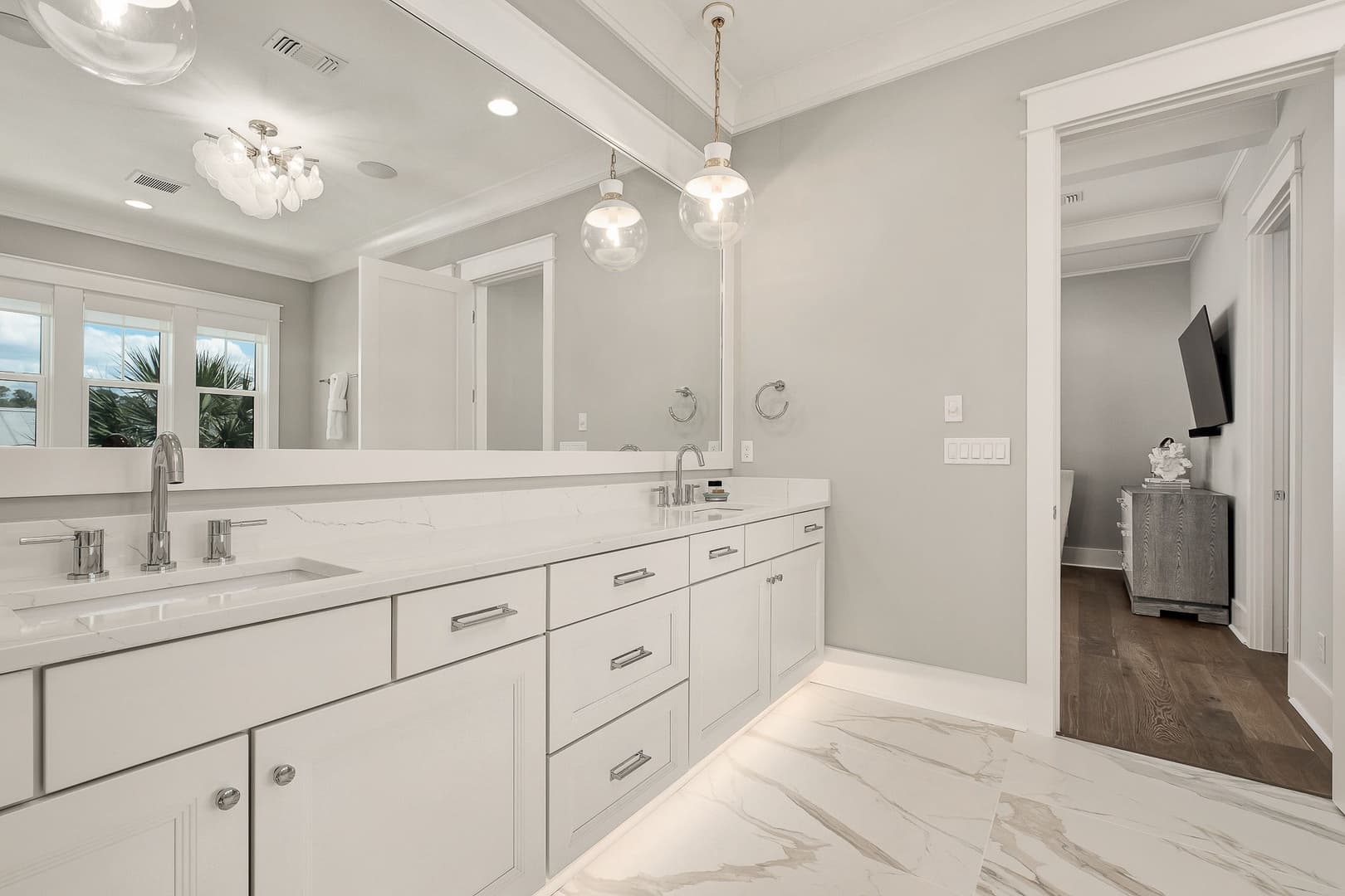 Grayton Gold - Image 37