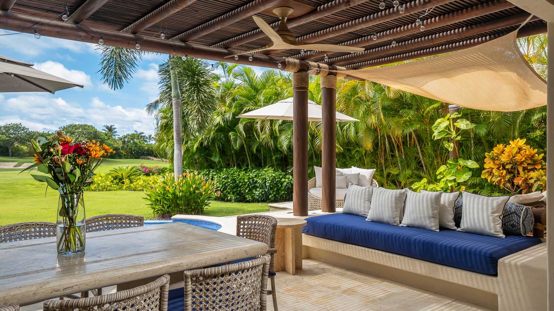 Las Palmas Golf Course Home - Image 3