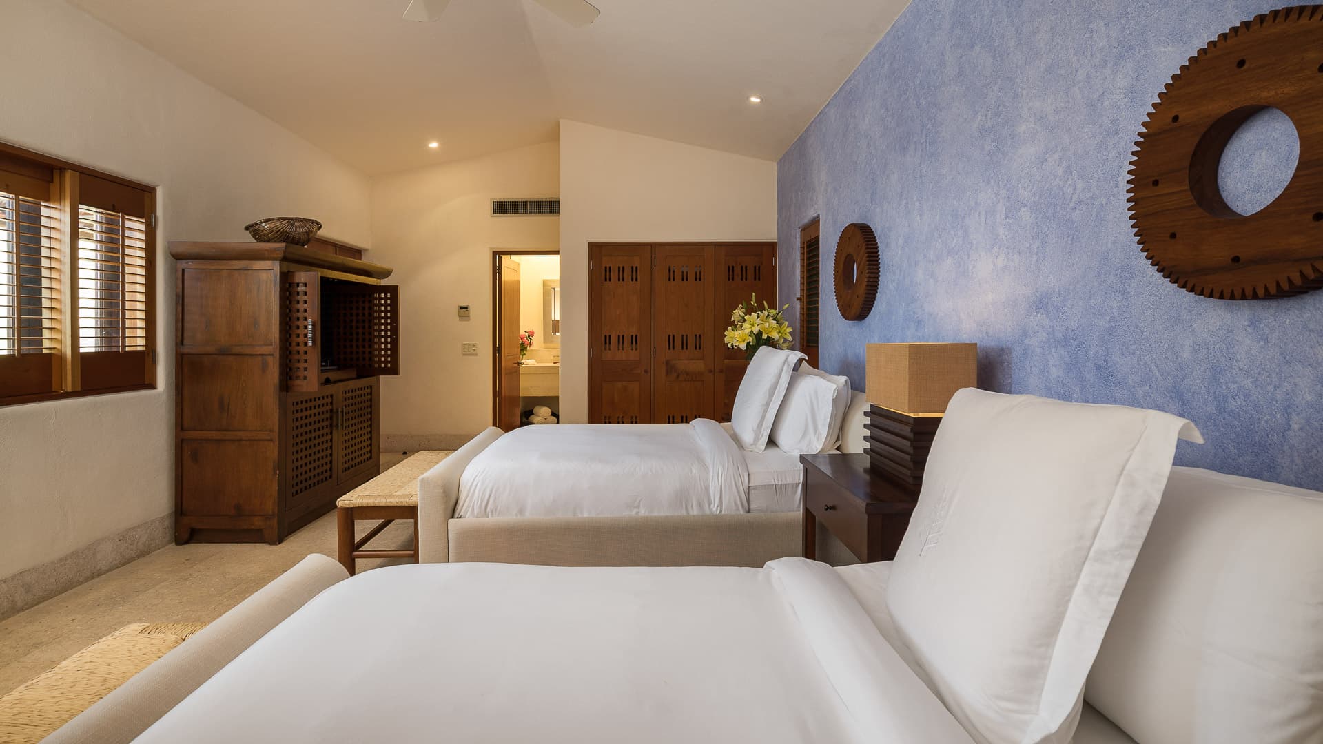 Coral Bell House - Image 19