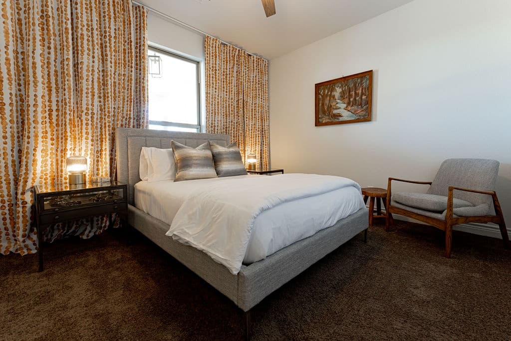 Send The Light - Image 20