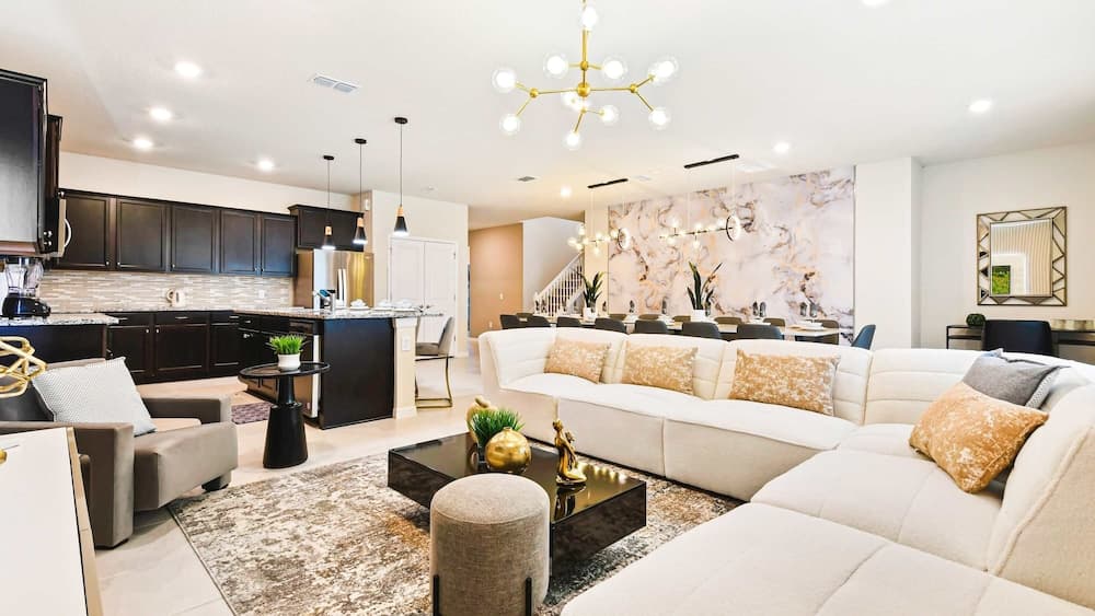 Fancy Villa #3613 - Image 1