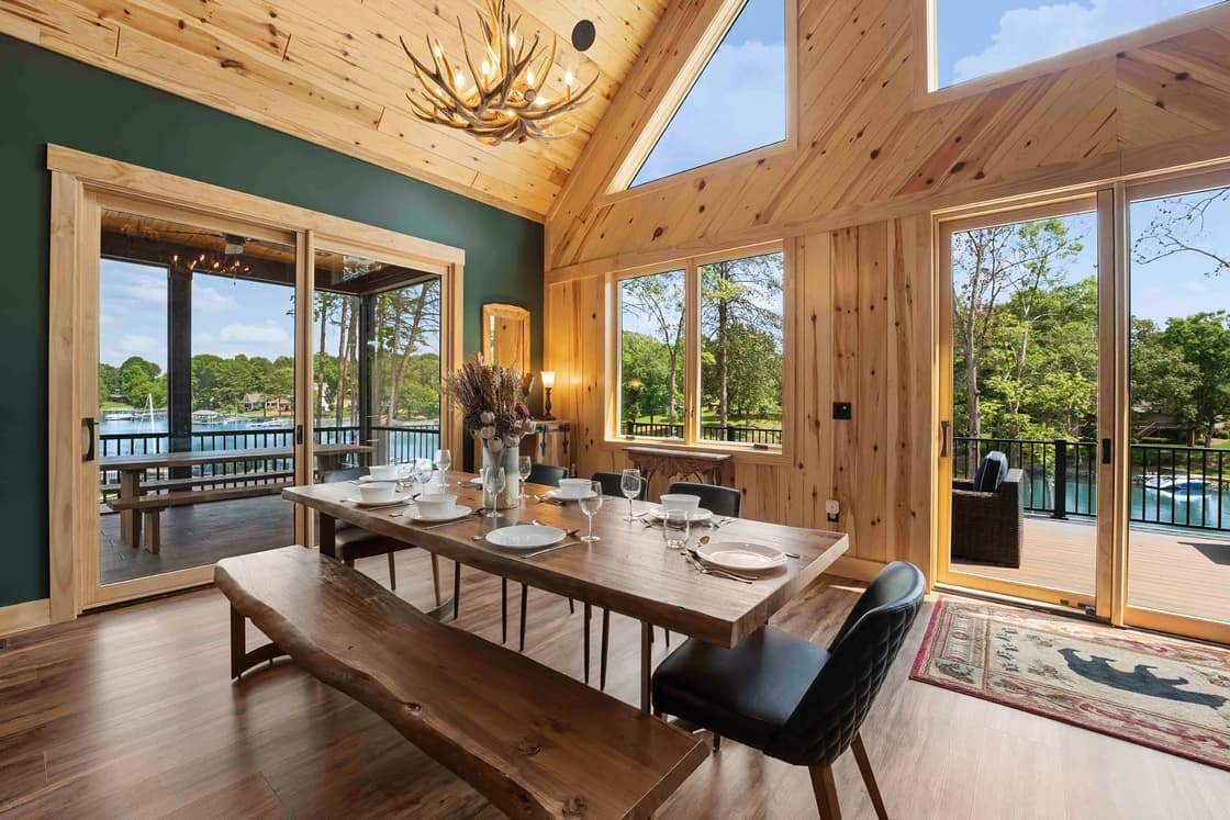 Black Bear Lodge - Image 24