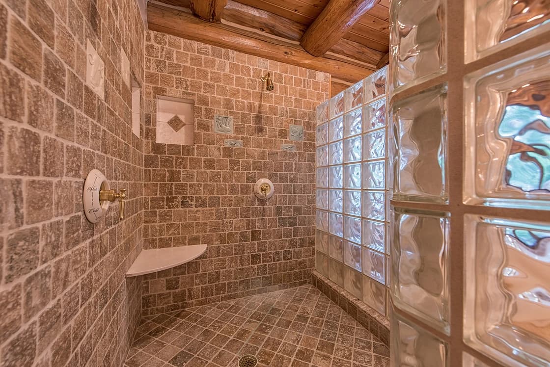 Azalea Lodge - Image 29