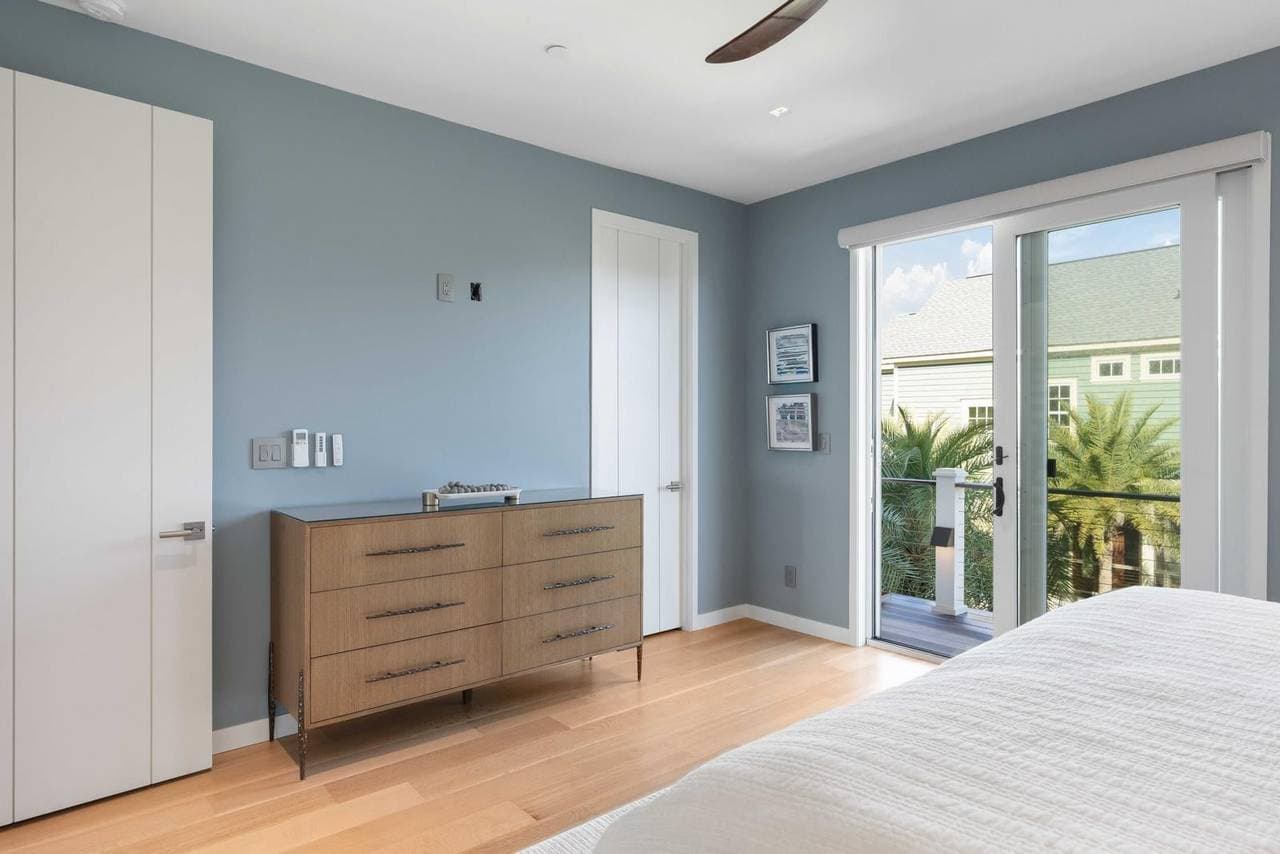 Grand Pavilion by the Sea - Image 33