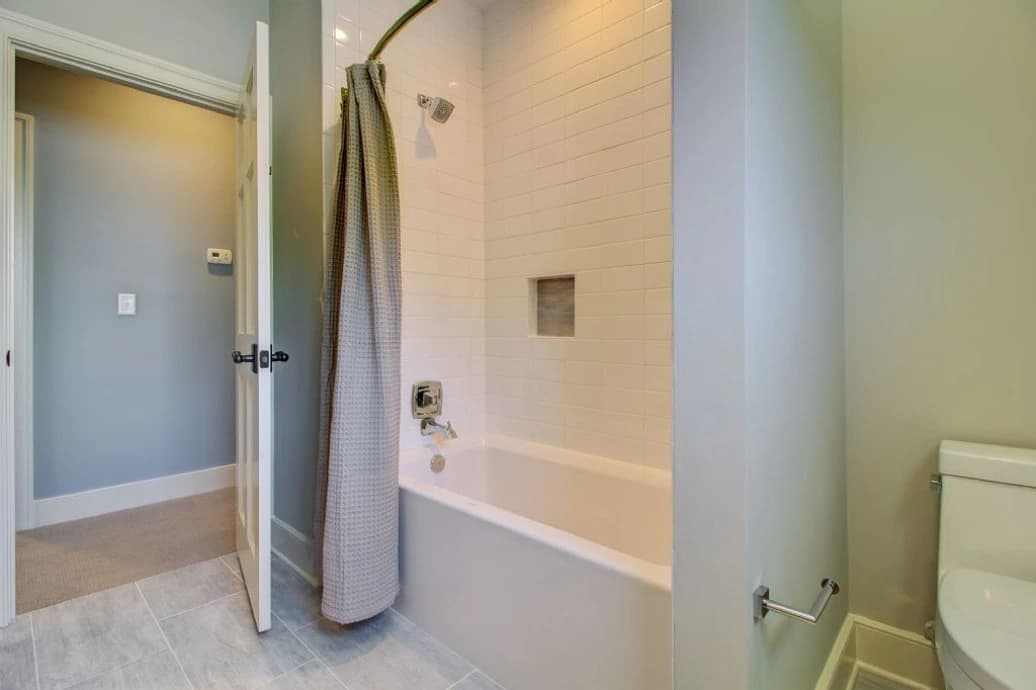 Grand Pavilion - Image 18