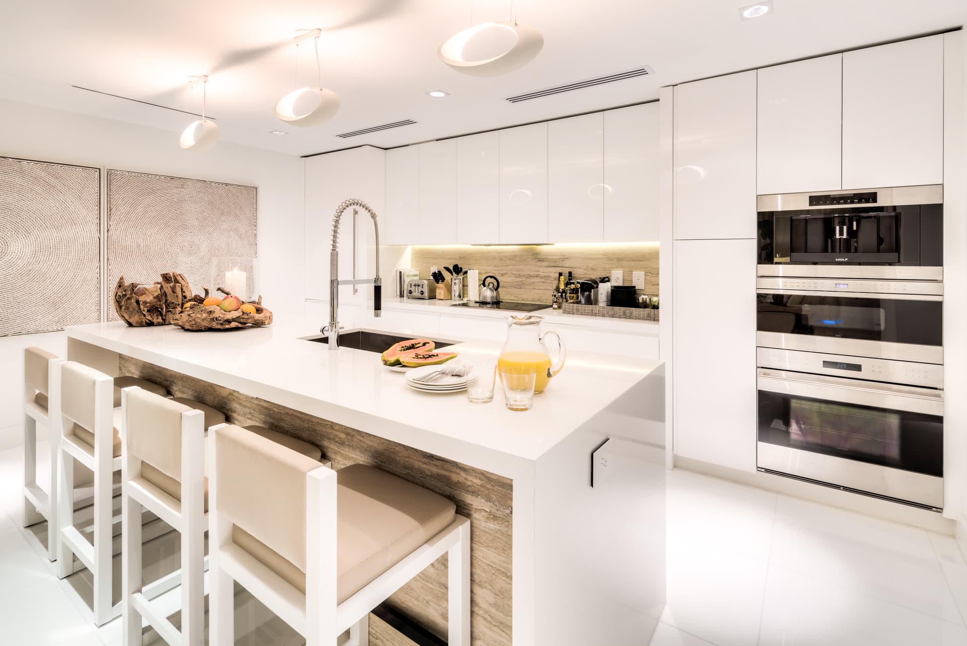 La Mer Azur Penthouse - Image 2