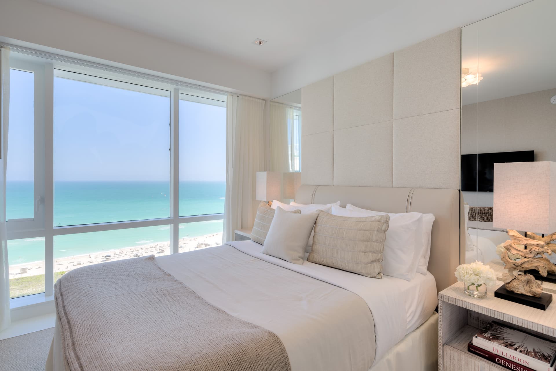 La Mer Azur Penthouse - Image 6