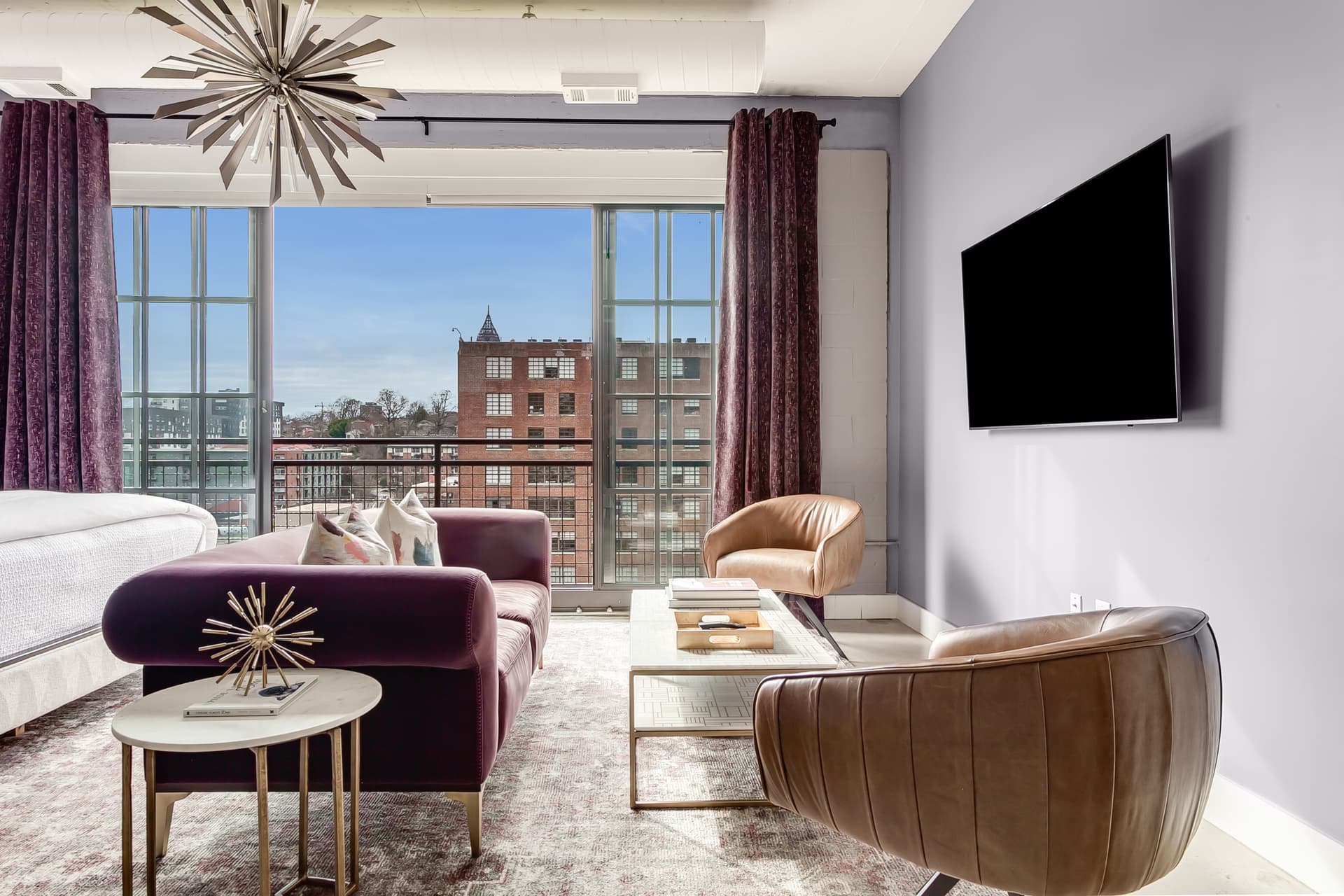 La Violette Loft - Image 2