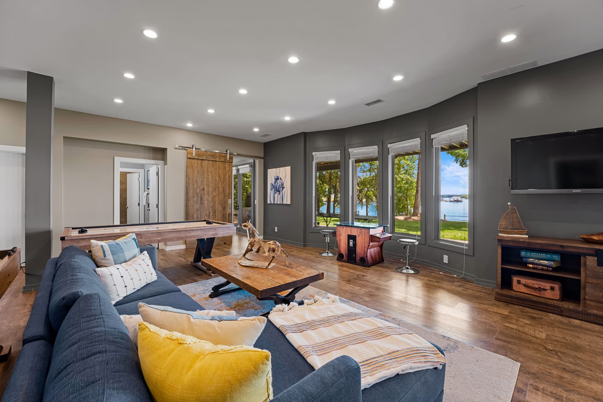 Lake Norman Getaway - Image 57