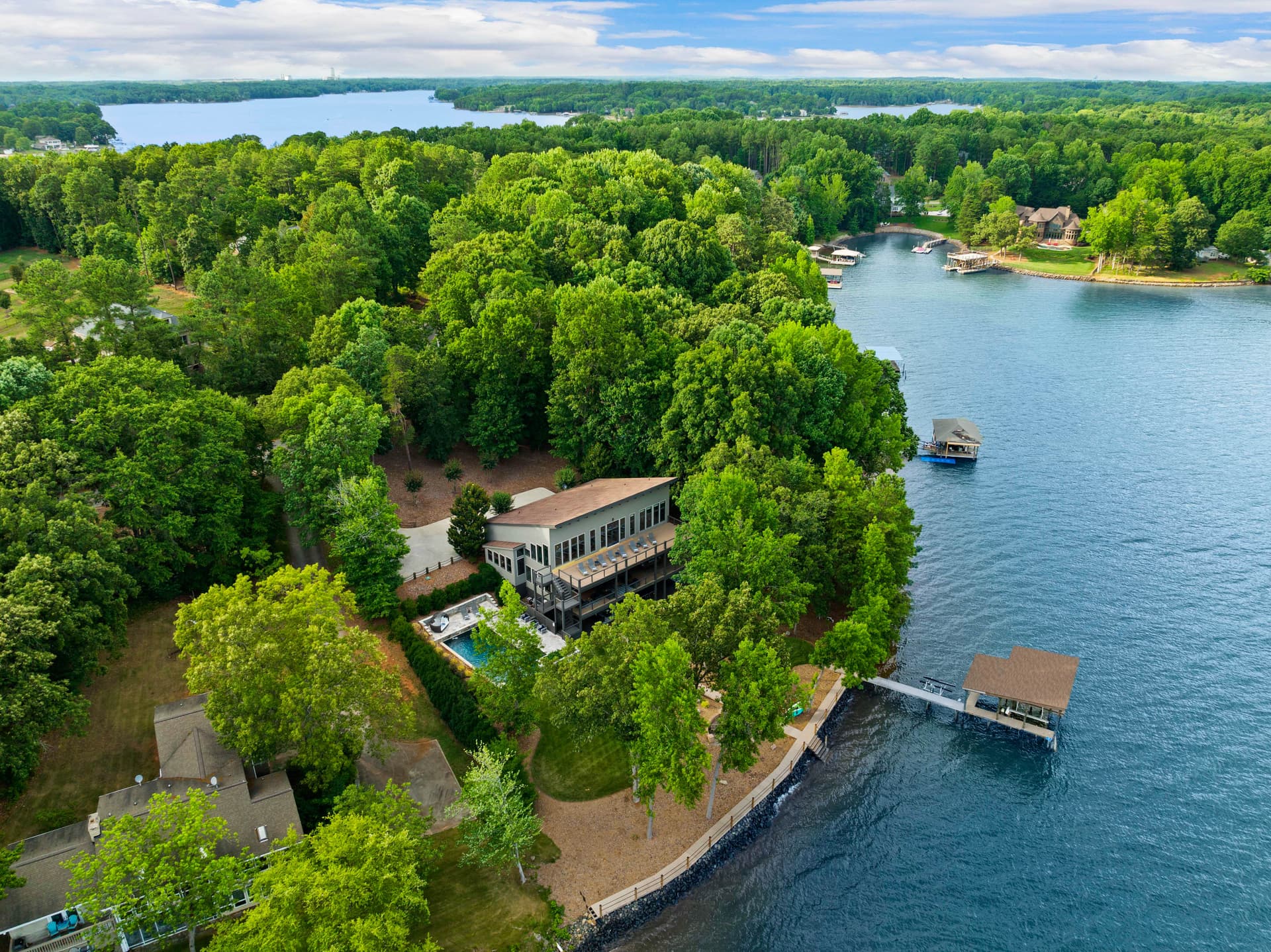 Lake Norman Getaway - Image 65