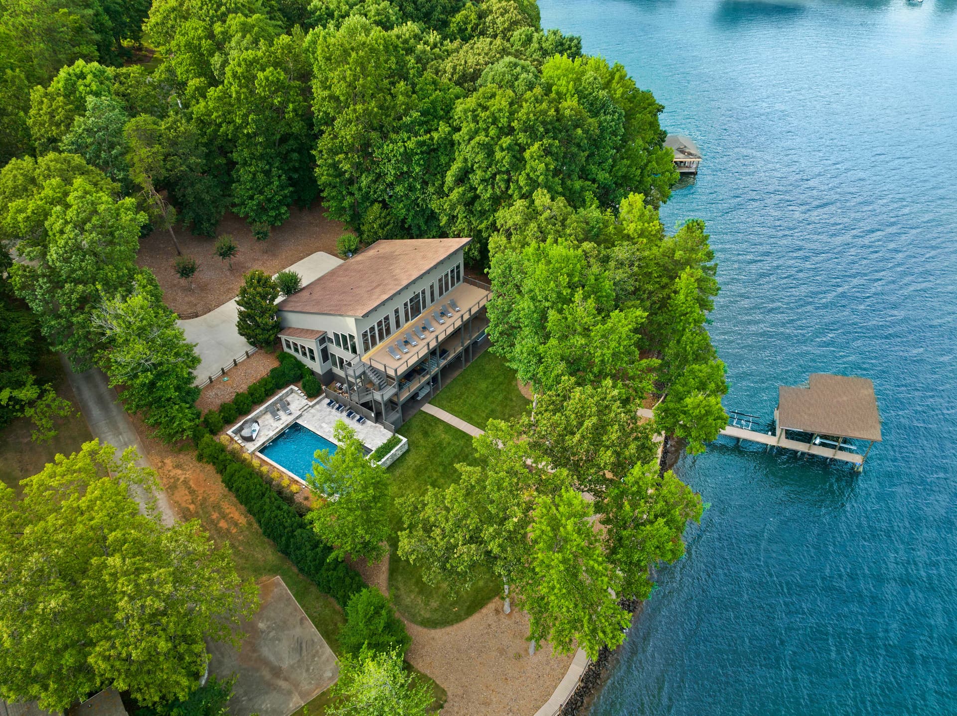 Lake Norman Getaway - Image 66