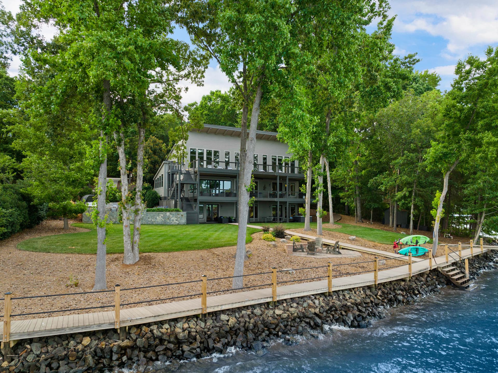 Lake Norman Getaway - Image 67