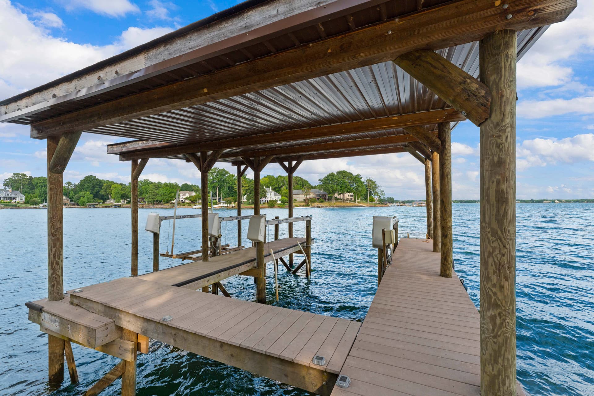 Lake Norman Getaway - Image 76