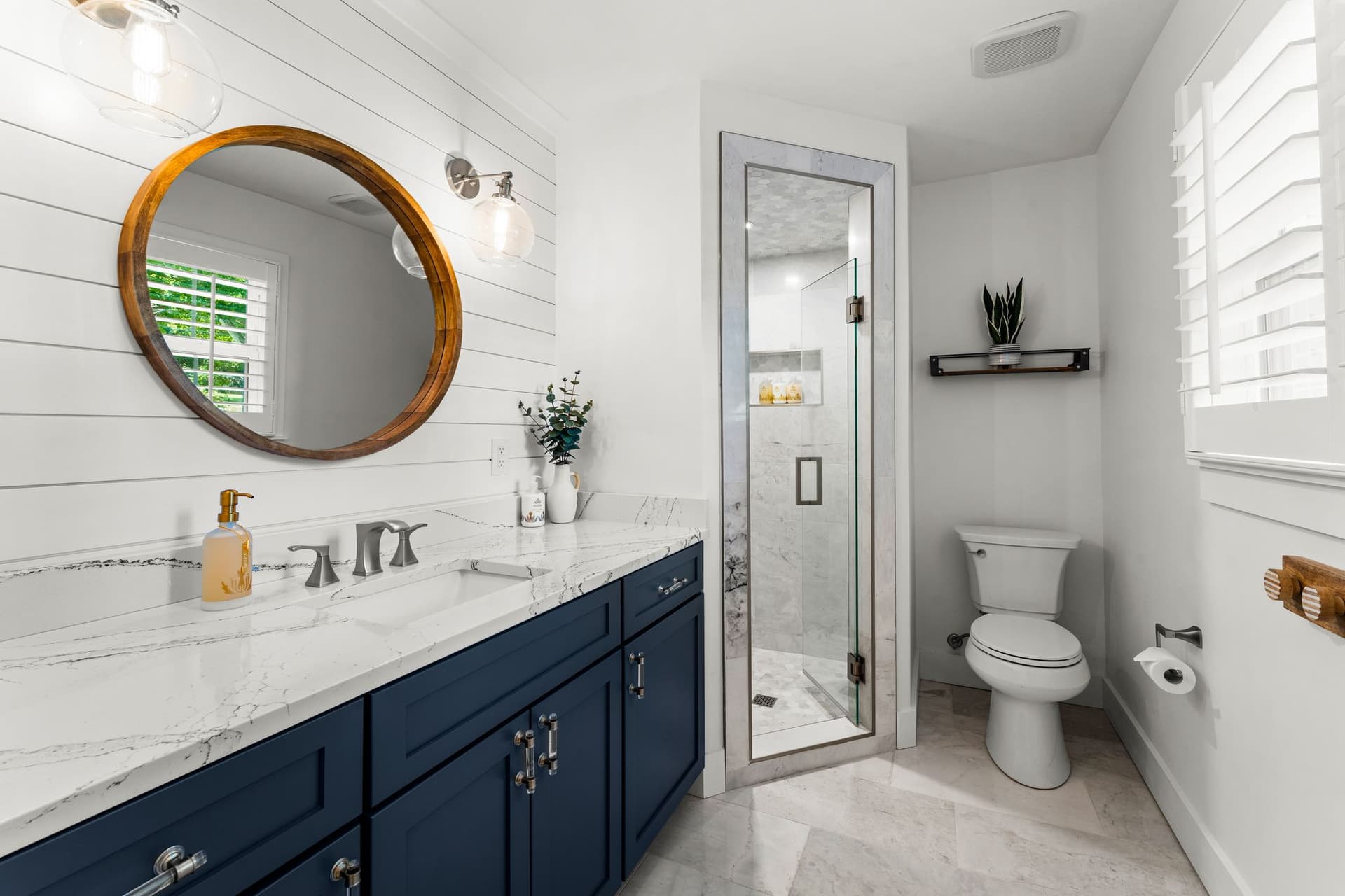 Lakefront Living - Image 27