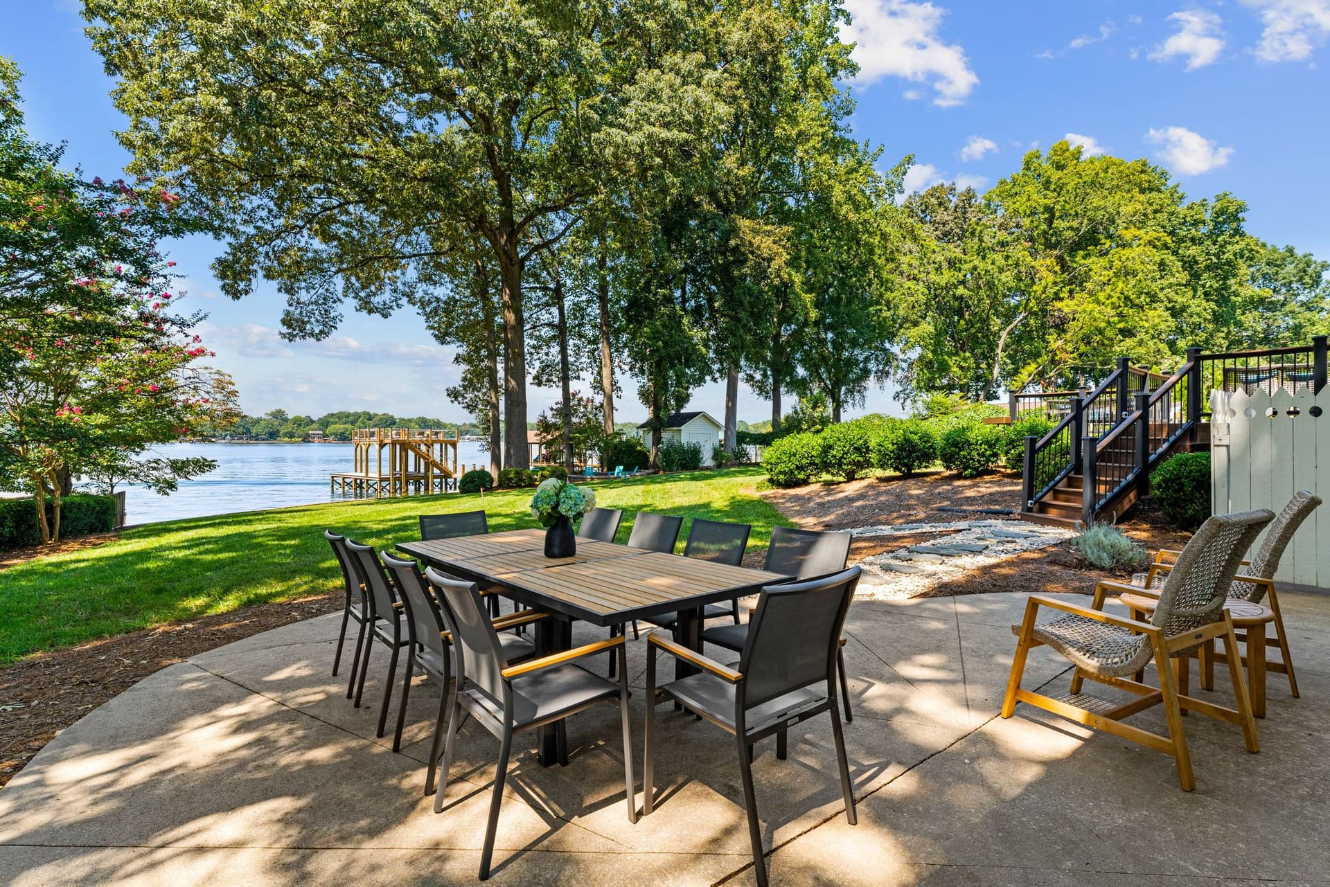 Lakefront Living - Image 45