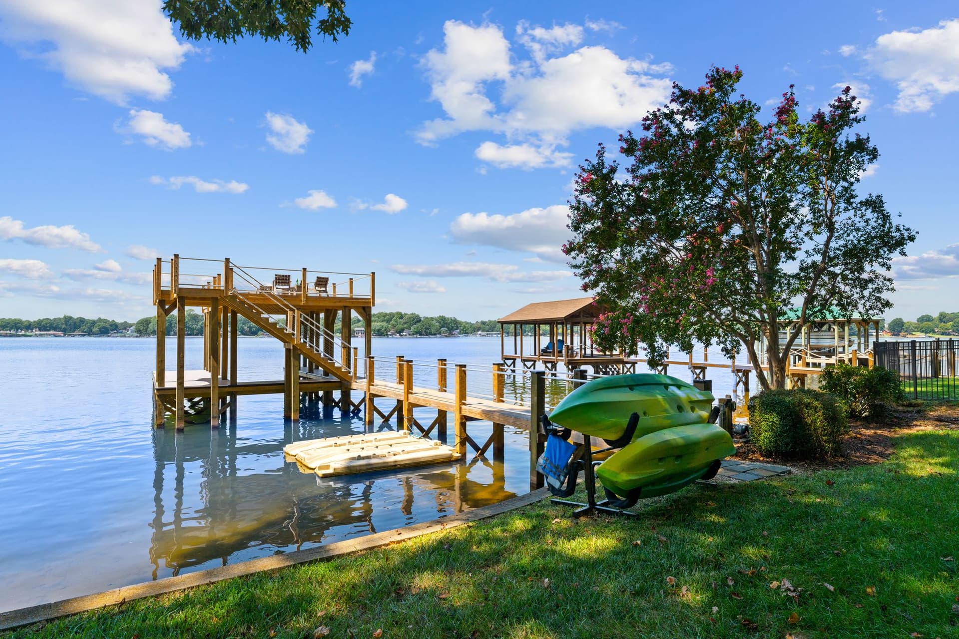 Lakefront Living - Image 49