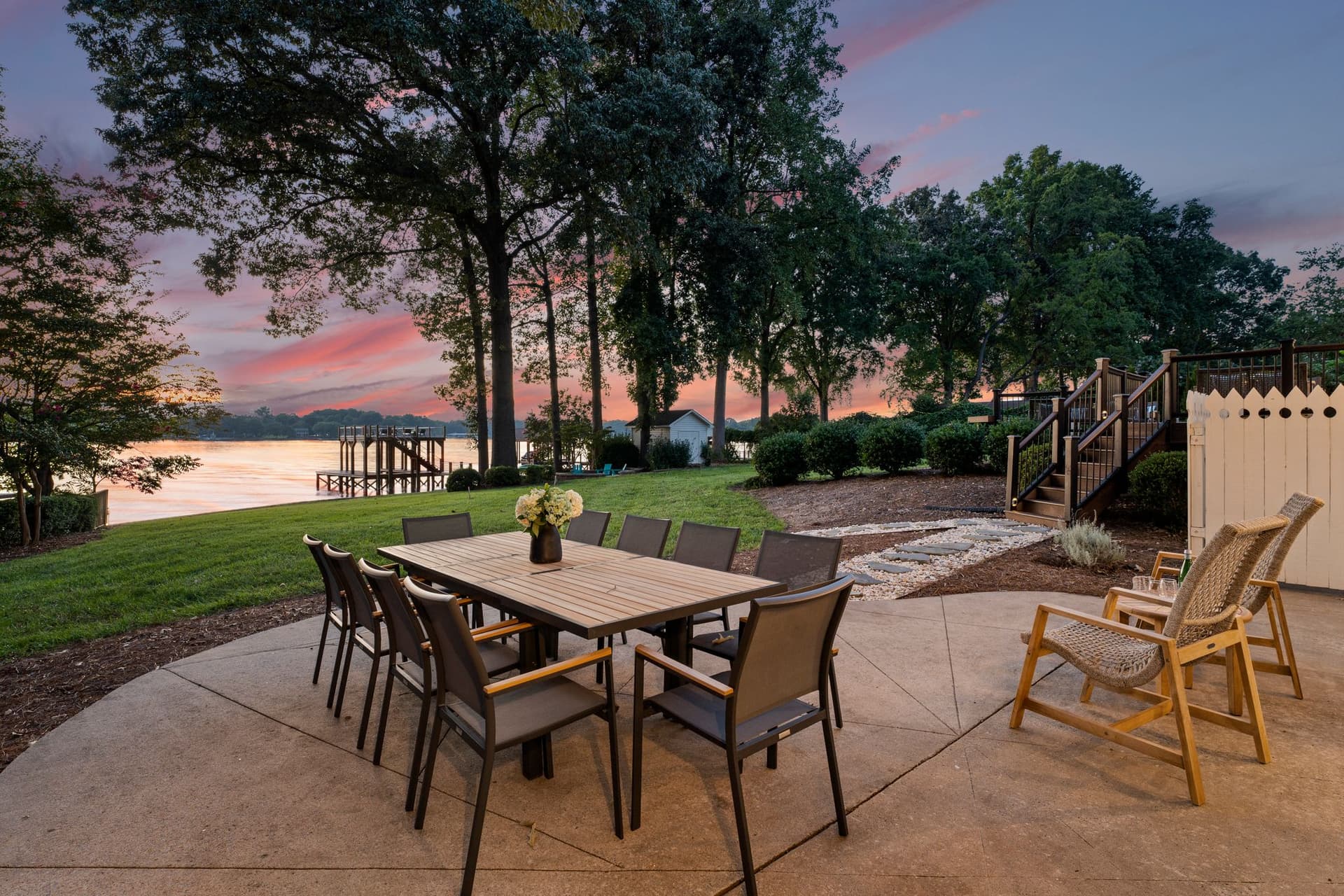 Lakefront Living - Image 57