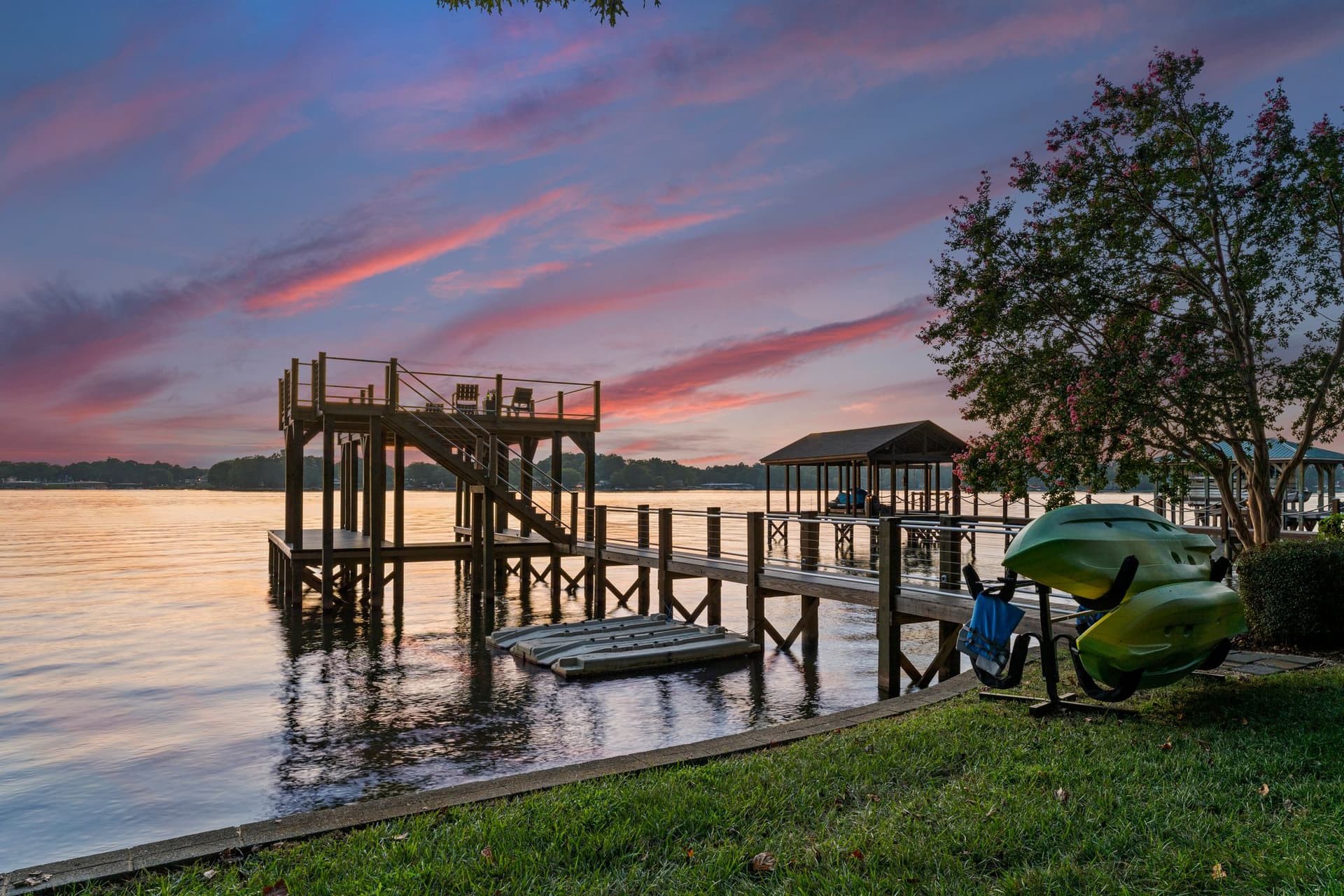 Lakefront Living - Image 58